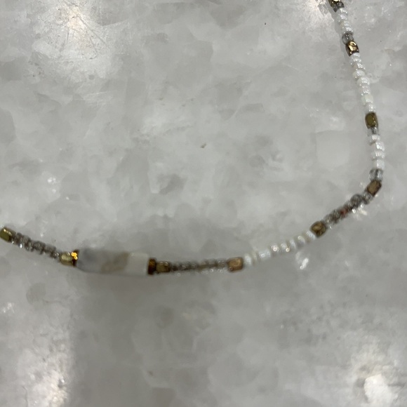 Bundle of earrings and chocker 🤩 - Picture 2 of 3